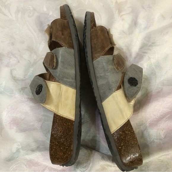 Think! Leather Mitzi Adjustable Footbed Slide Wedge Sandals size 9